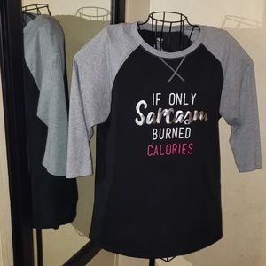 🏴‍☠️$1 BUNDLED 🏴‍☠️ Juniors top sz-L/12